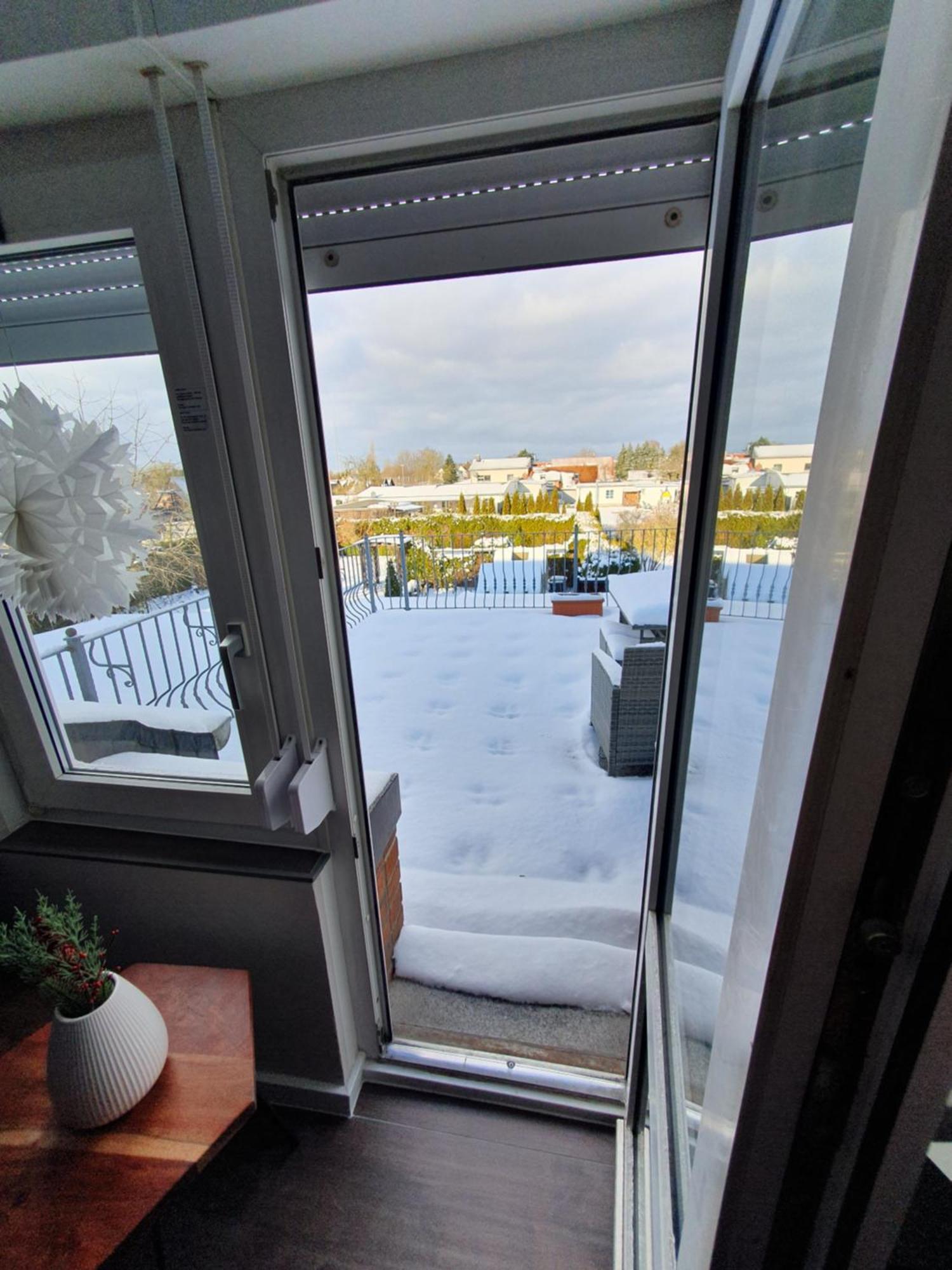 Neumuehler Hof- Ferienwohnung "Benjamin" Mit Grosser Privater Dachterasse Und Guter Anbindung In Die City Schwerin  Buitenkant foto